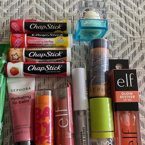 Lip Bundle - Picture 3 of 3